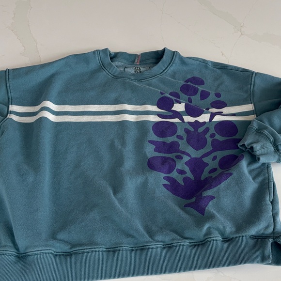 Free People Movement All Star Pullover. Size small. - Picture 3 of 10